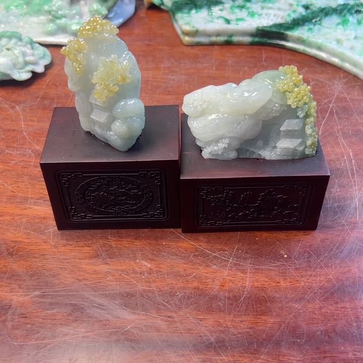 翡翠摆件未镶嵌龙*翡翠