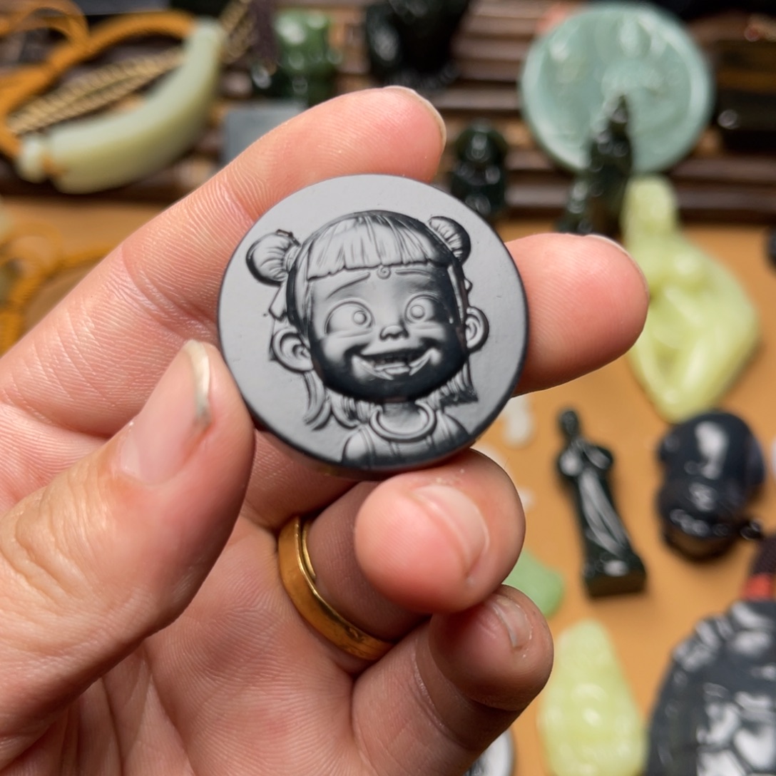 和田玉挂件未镶嵌