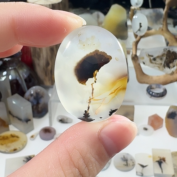 玛瑙/玉髓未镶嵌珠宝奇石