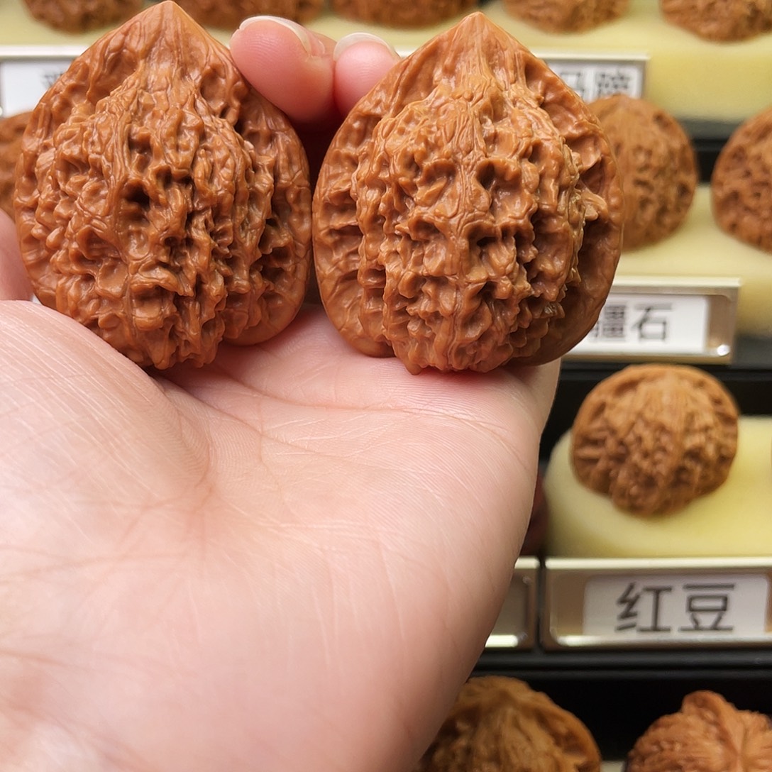 乐***迪吊坠文玩核桃官帽43尺932