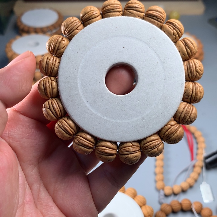 酒****吊坠桃核13盘锦肌肉