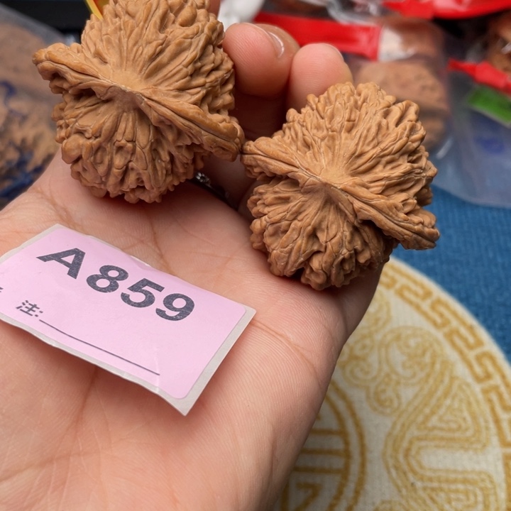 文玩核桃把件核桃
