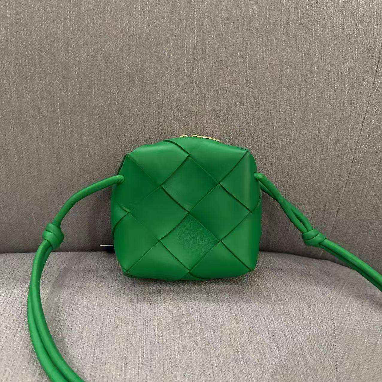 95新 BOTTEGA VENETA/葆蝶家 乱乱子中古/女士/单肩包/120077