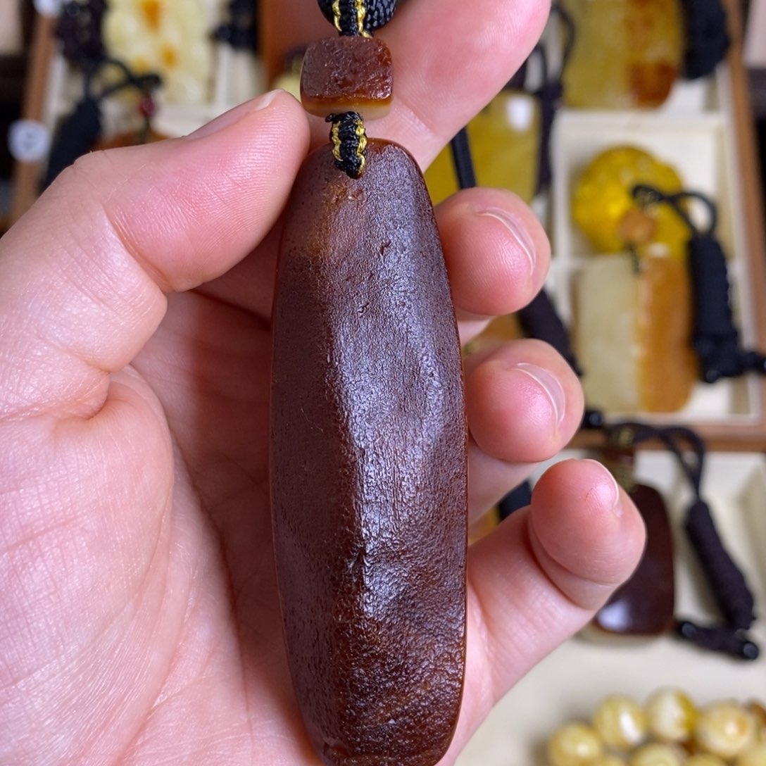 二*** 蜜蜡未镶嵌裸石大漠