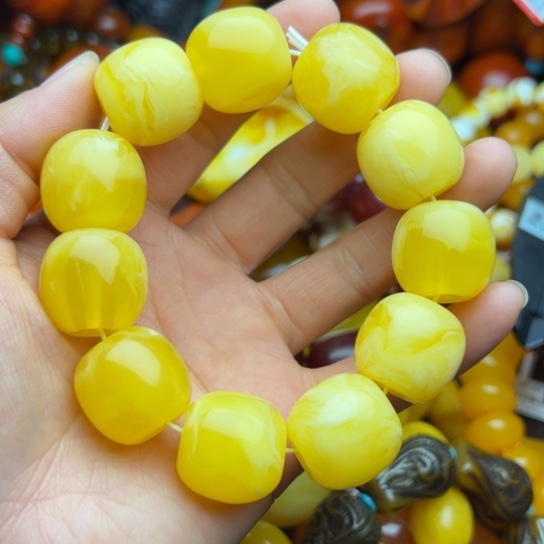琥珀（花珀）手串未镶嵌蜜蜡