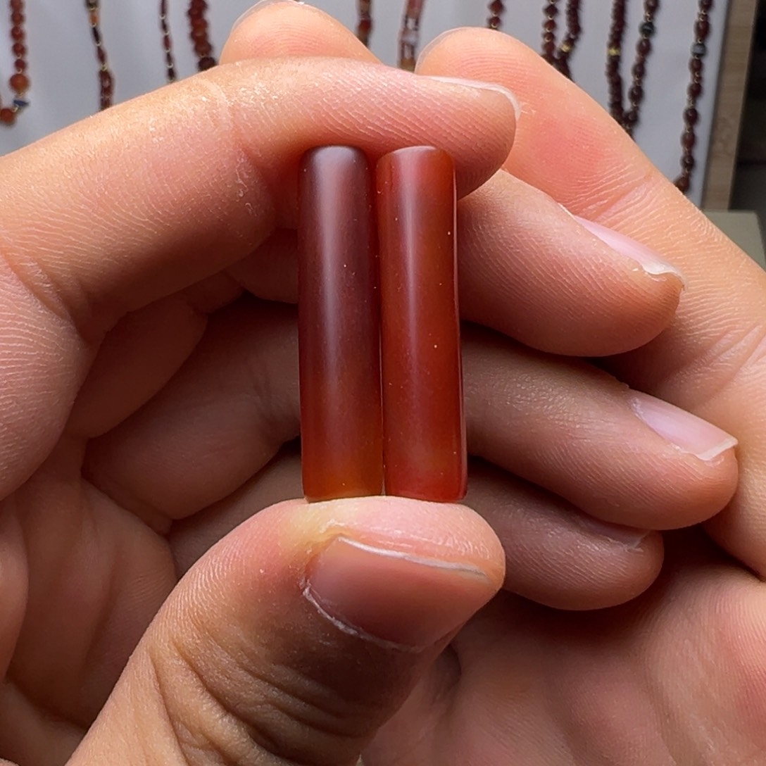 玛瑙/玉髓颈饰合金