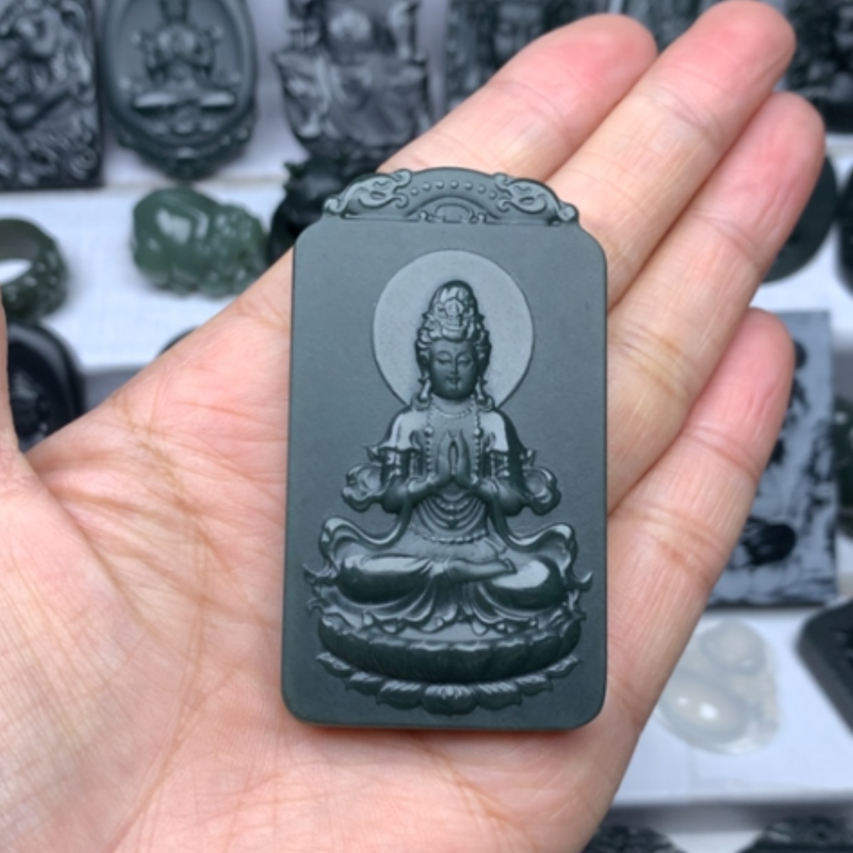 【闪购商品】和田玉颈饰未镶嵌?***?双面雕刻