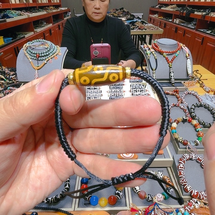 未镶嵌玛瑙/玉髓珠宝奇石