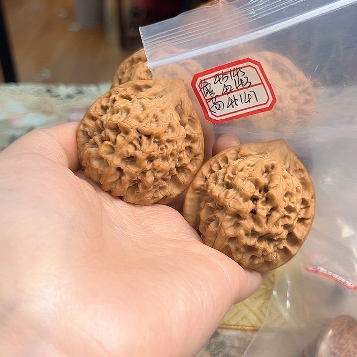 文玩核桃把件官帽