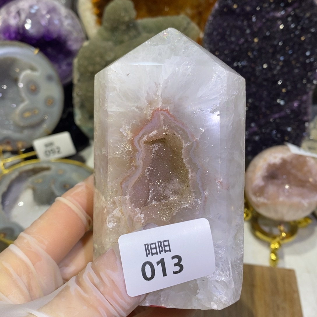 水晶未镶嵌大型摆件（非配饰）