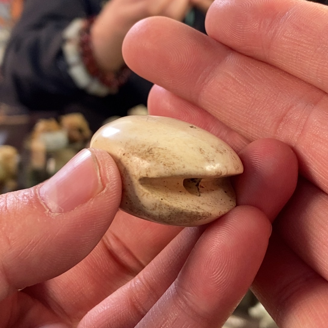 和田玉挂件未镶嵌沉**身