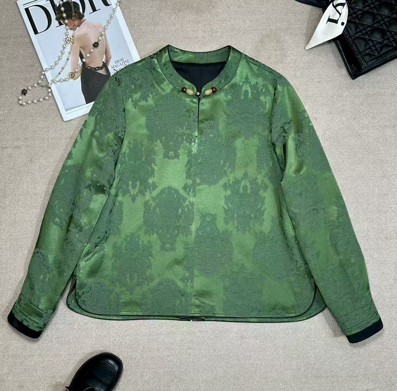 【铭雨鑫】秋冬款新中式重工 人丝100%浮雕刺绣洋气减龄上衣5580#