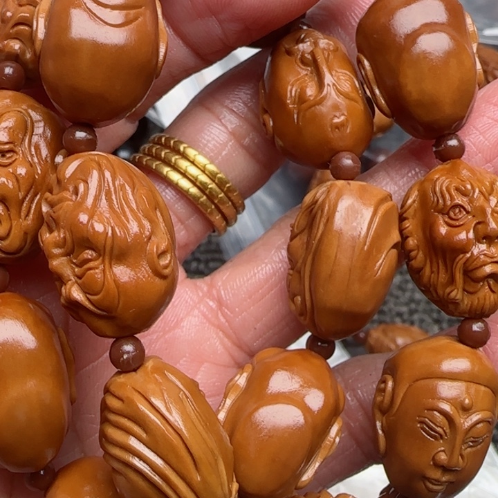 橄榄核手串橄榄菜洗净后