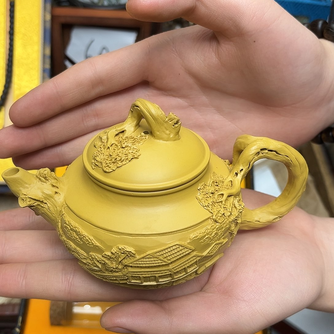 大叶紫檀（黑酸枝木类）