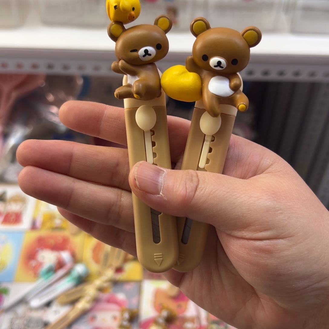 卉***o陶瓷碗陶瓷杯盘瓷器偏远地区不包邮微瑕