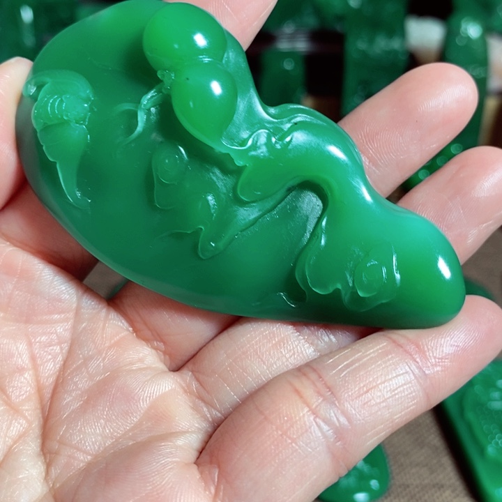 四川石雅安绿雅玩