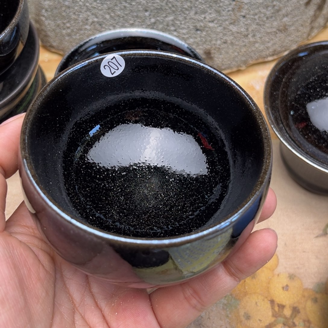 茶盏义兴龙窑坚持真柴烧