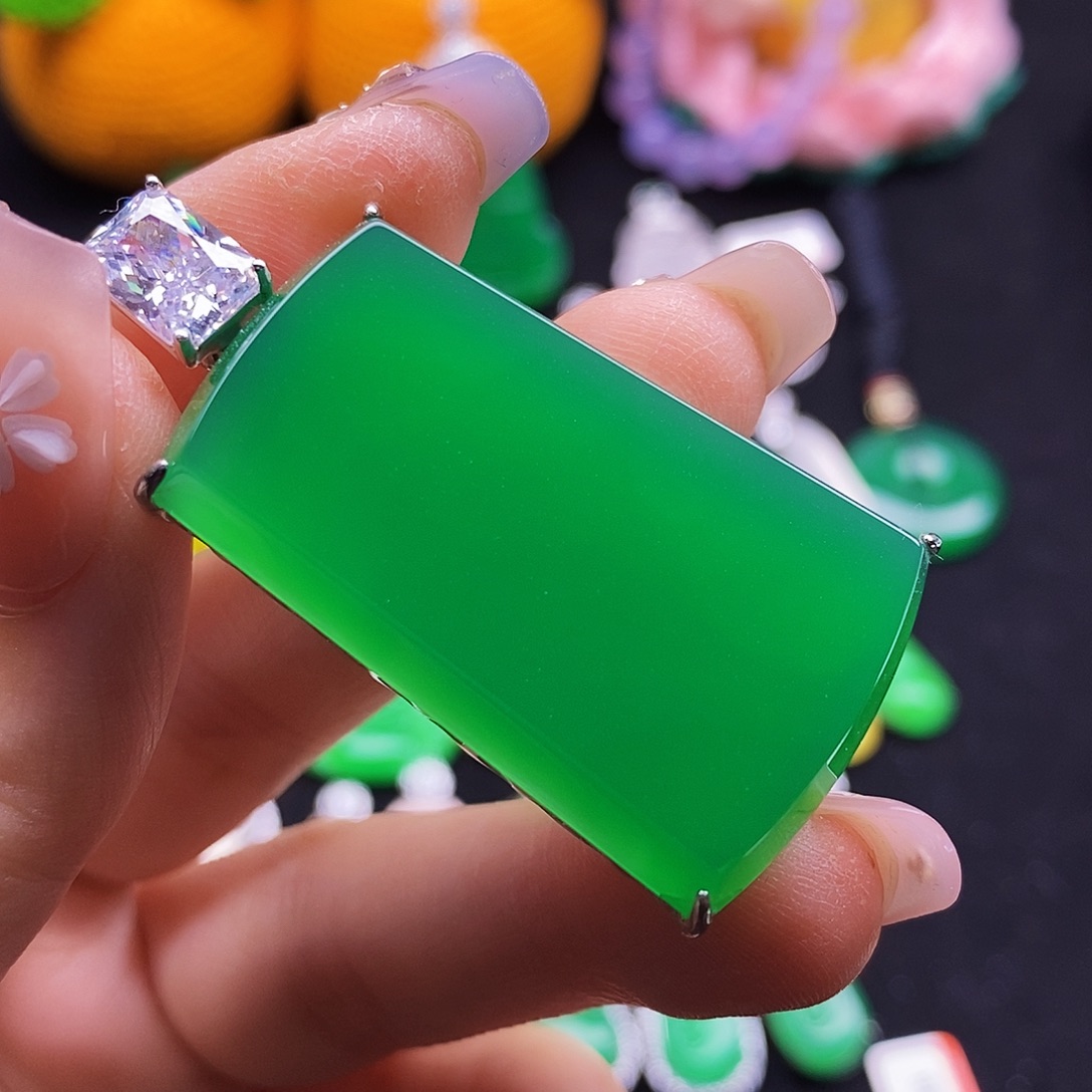 玛瑙/玉髓银S925镶嵌颈饰