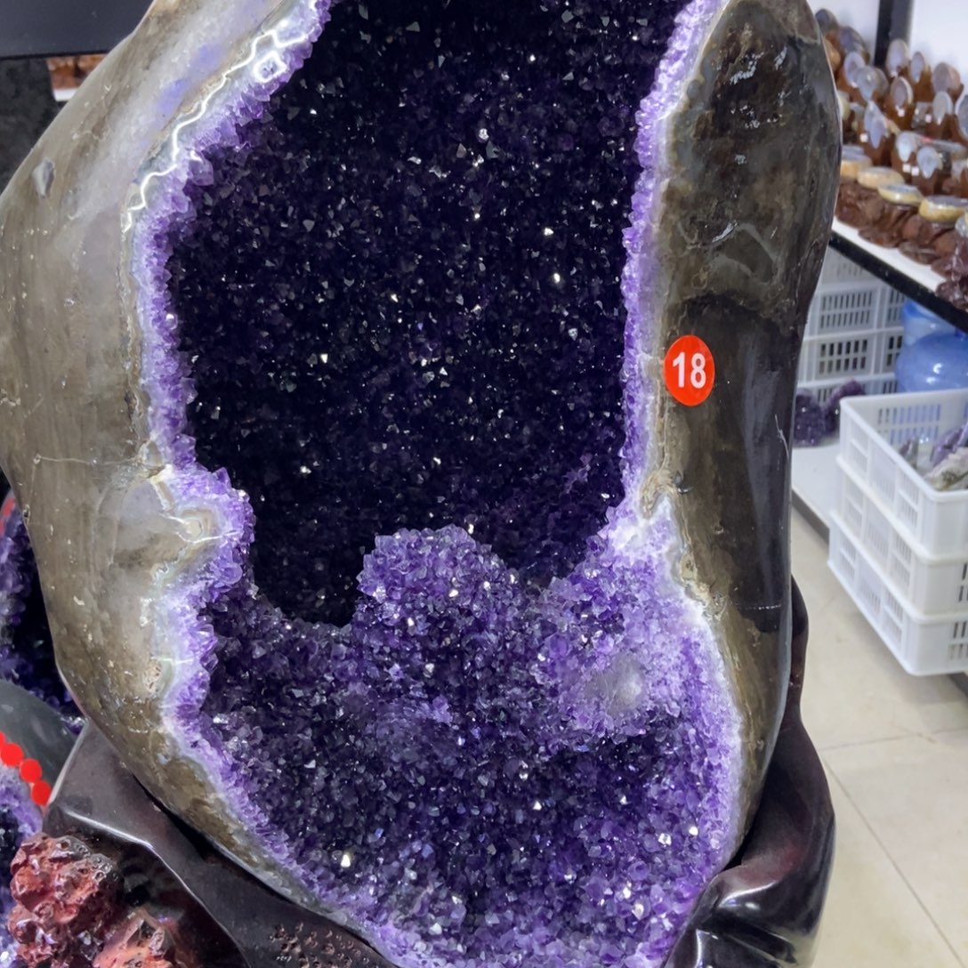 未镶嵌大型摆件（非配饰）紫晶