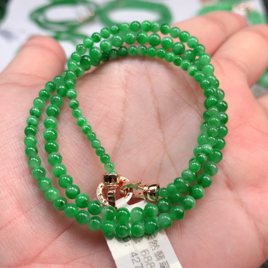 翡翠手链未镶嵌翡翠