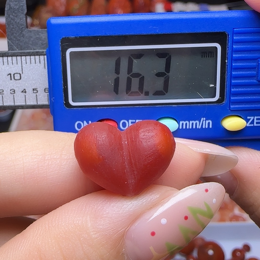 南红玛瑙未镶嵌颈饰