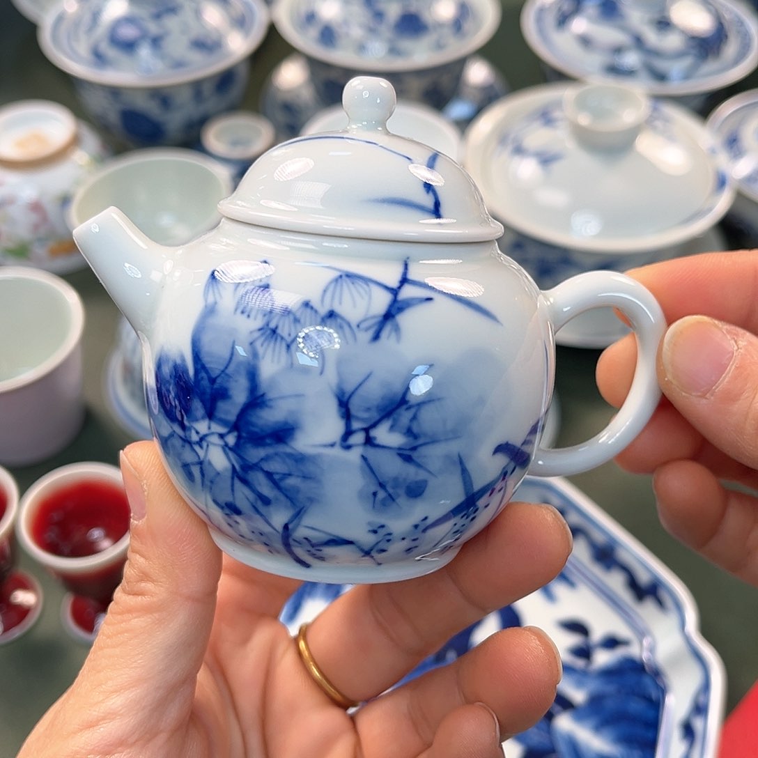 杯青花瓷器青花瓷器