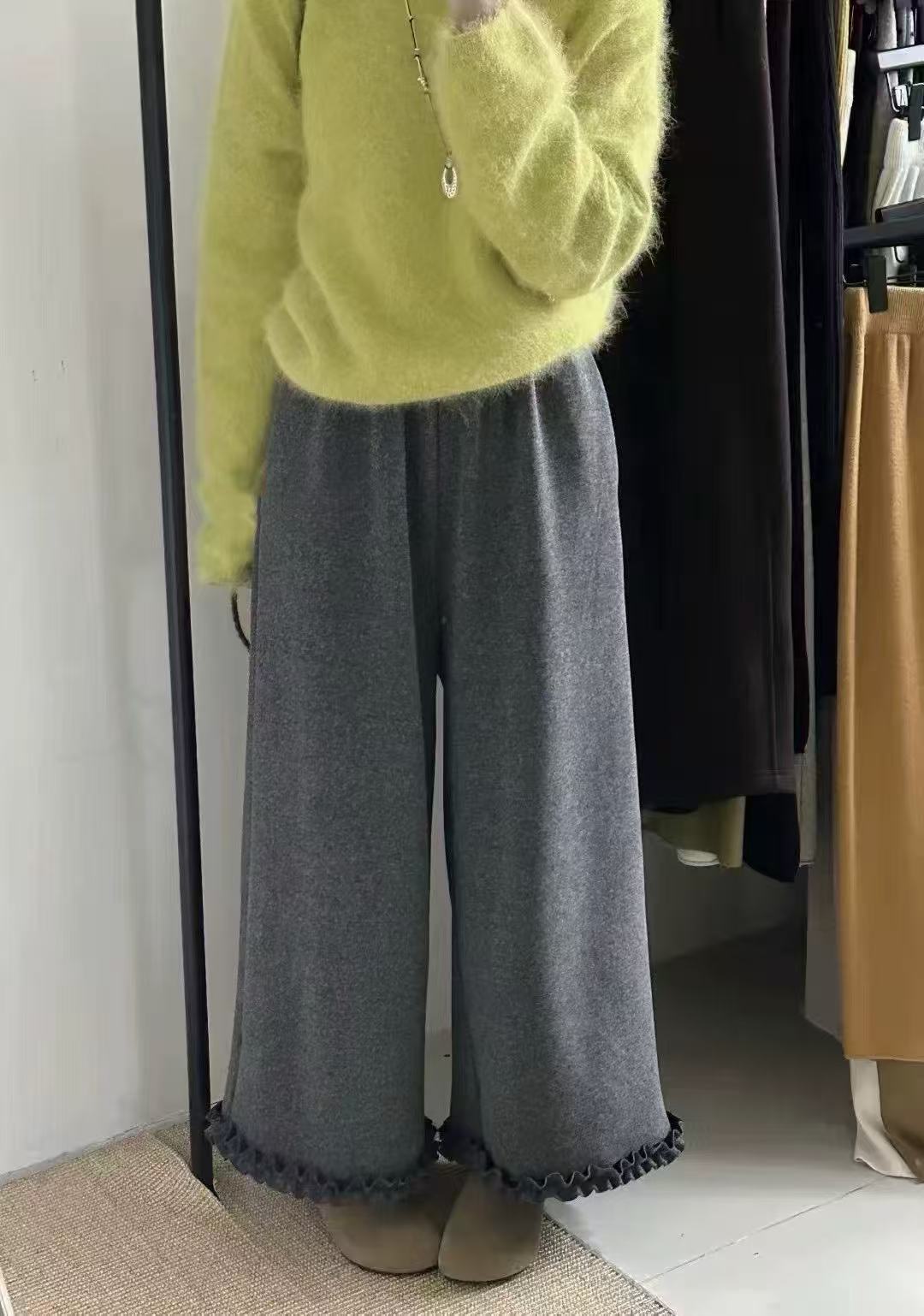 羊绒青花瓷花边九分裤