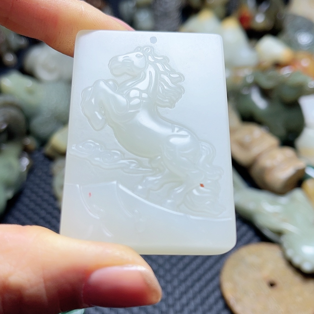 白玉菩提吊坠摆件