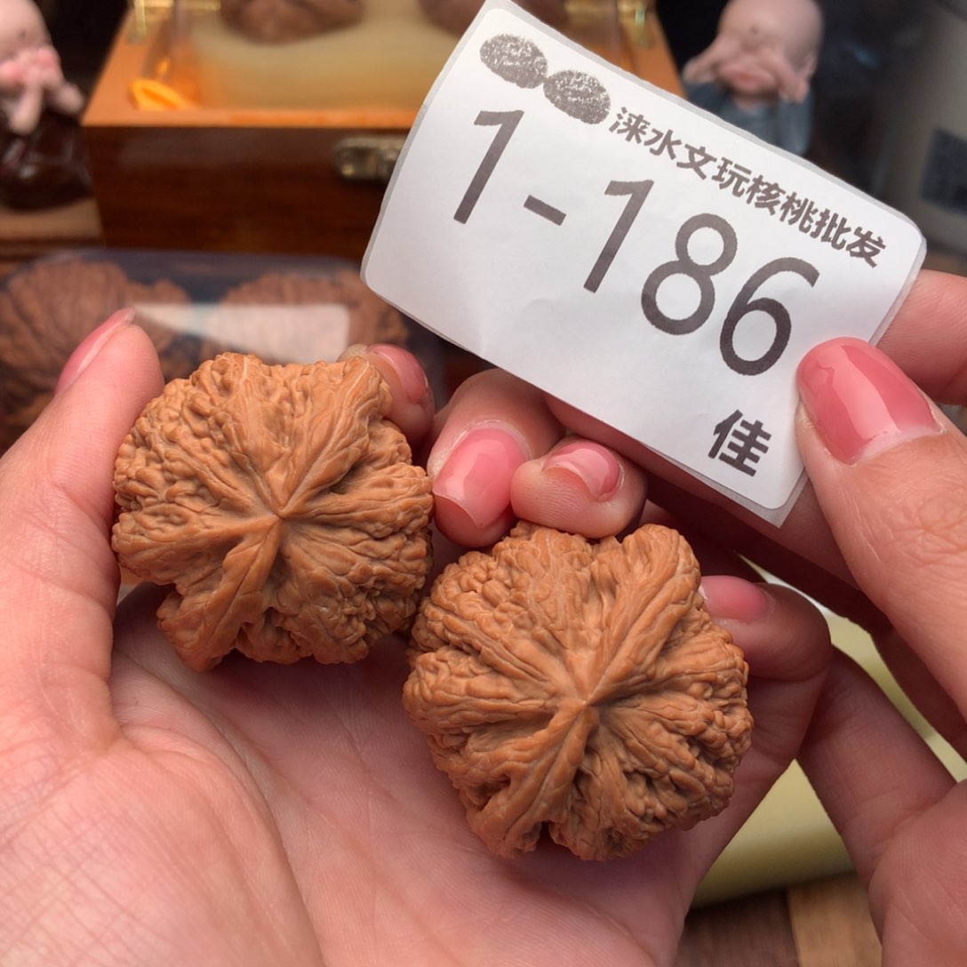 文玩核桃把件42粗筋