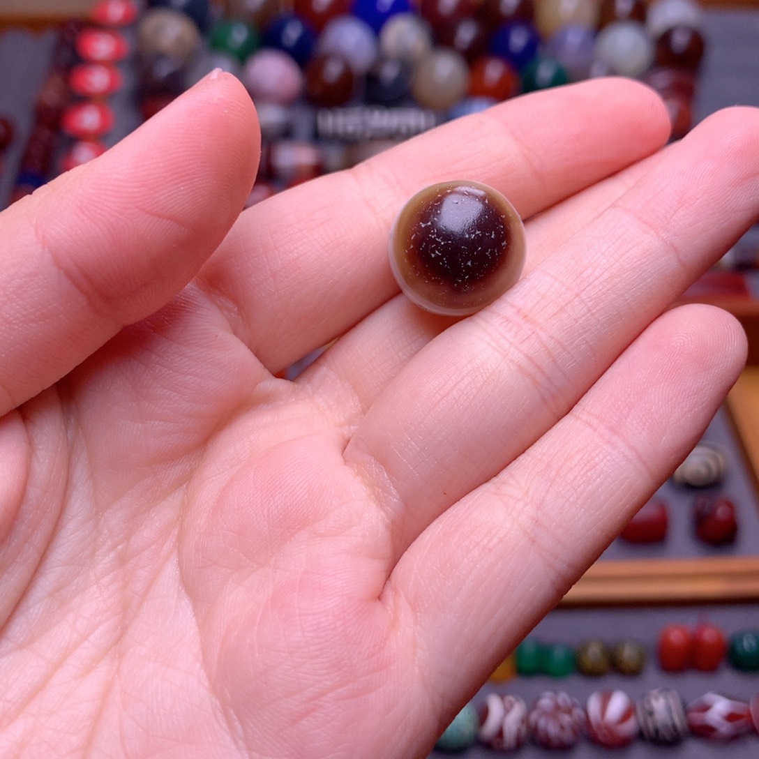 玛瑙/玉髓颈饰未镶嵌l****m