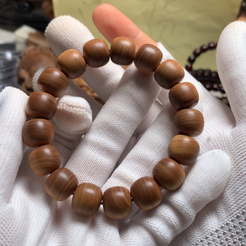 【闪购商品】檀香木手串/手链用****6檀香手串12*13