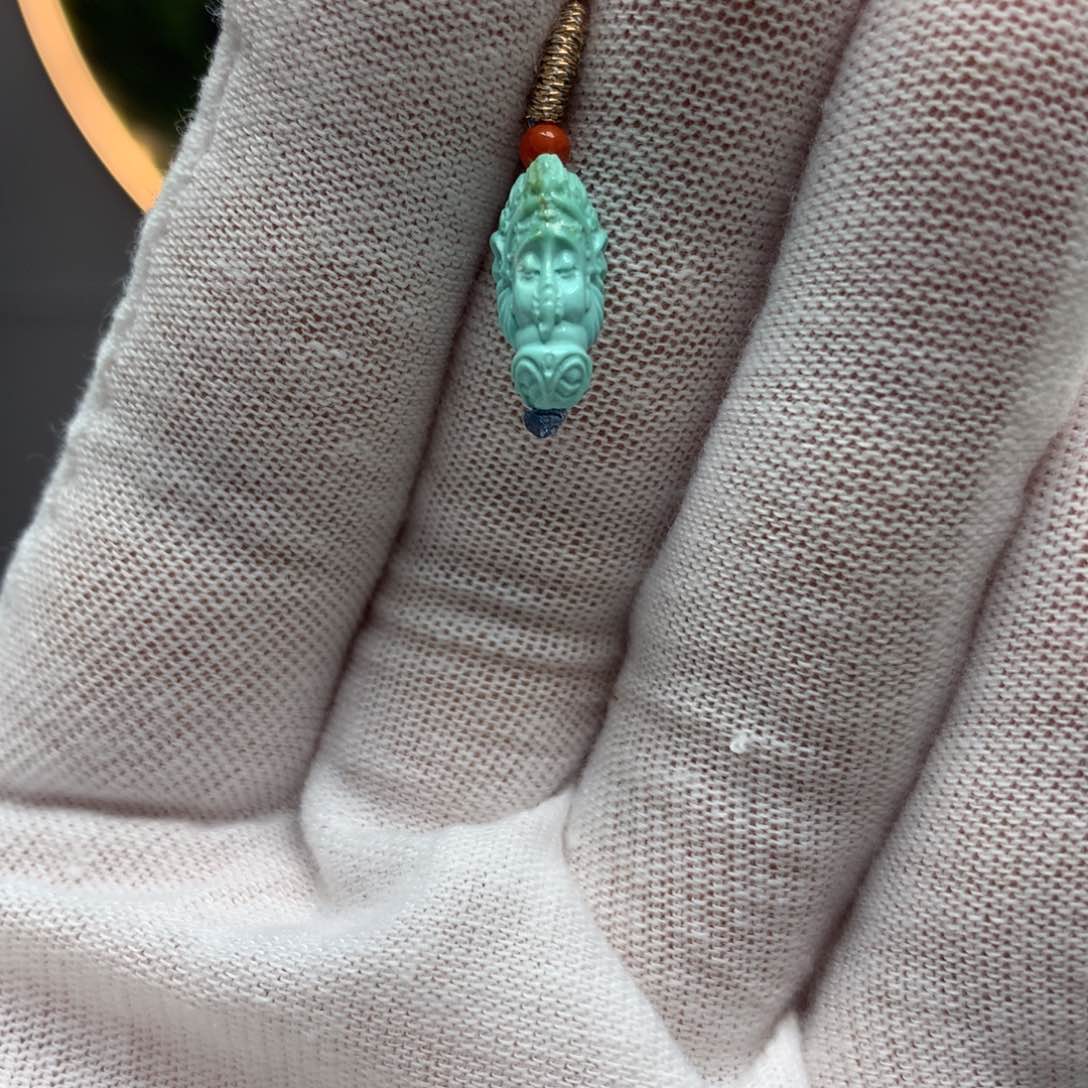 绿松石挂件未镶嵌