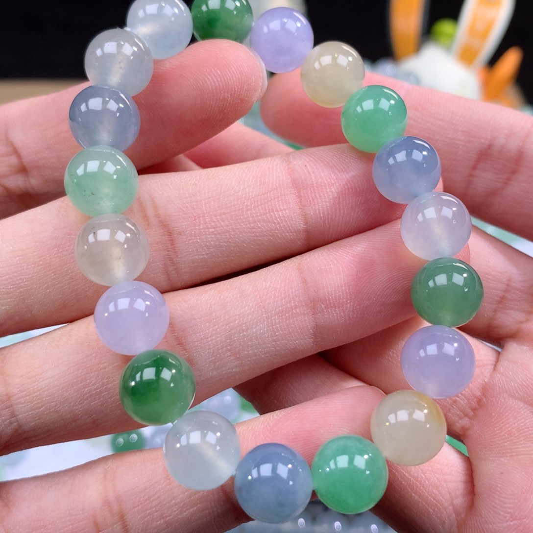 翡翠手链未镶嵌翡翠