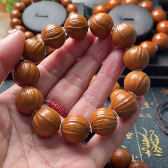 无***虑吊坠橄榄核橄榄1.7