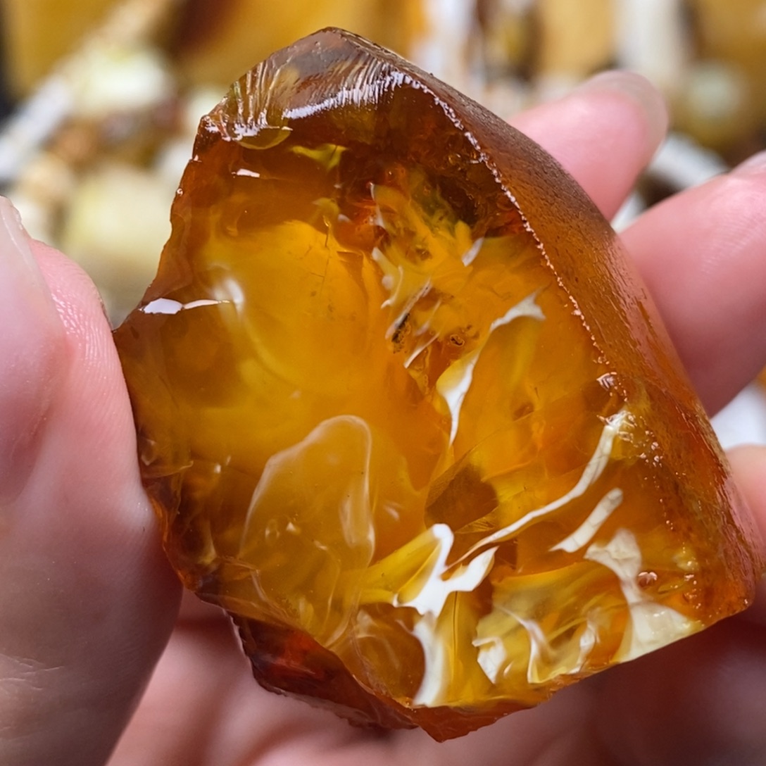定制琥珀未镶嵌蜜蜡