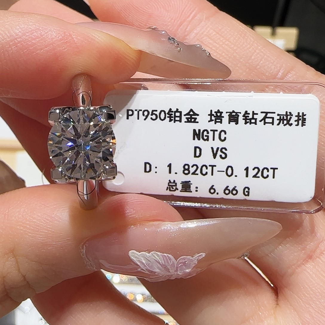 f***_实验室培育钻石铂Pt950镶嵌1.8卡镶钻牛头 17
