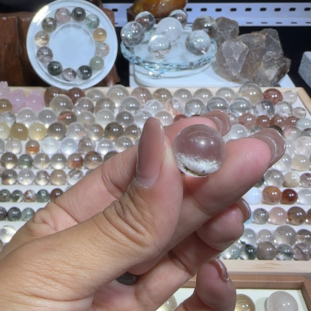 U****珠宝半成品未镶嵌水晶