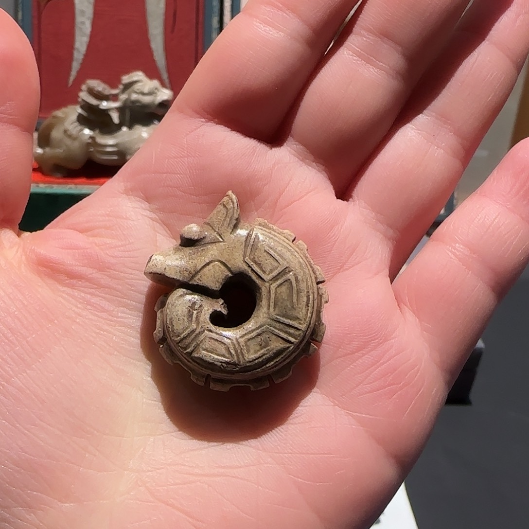 头***M和田玉未镶嵌挂件