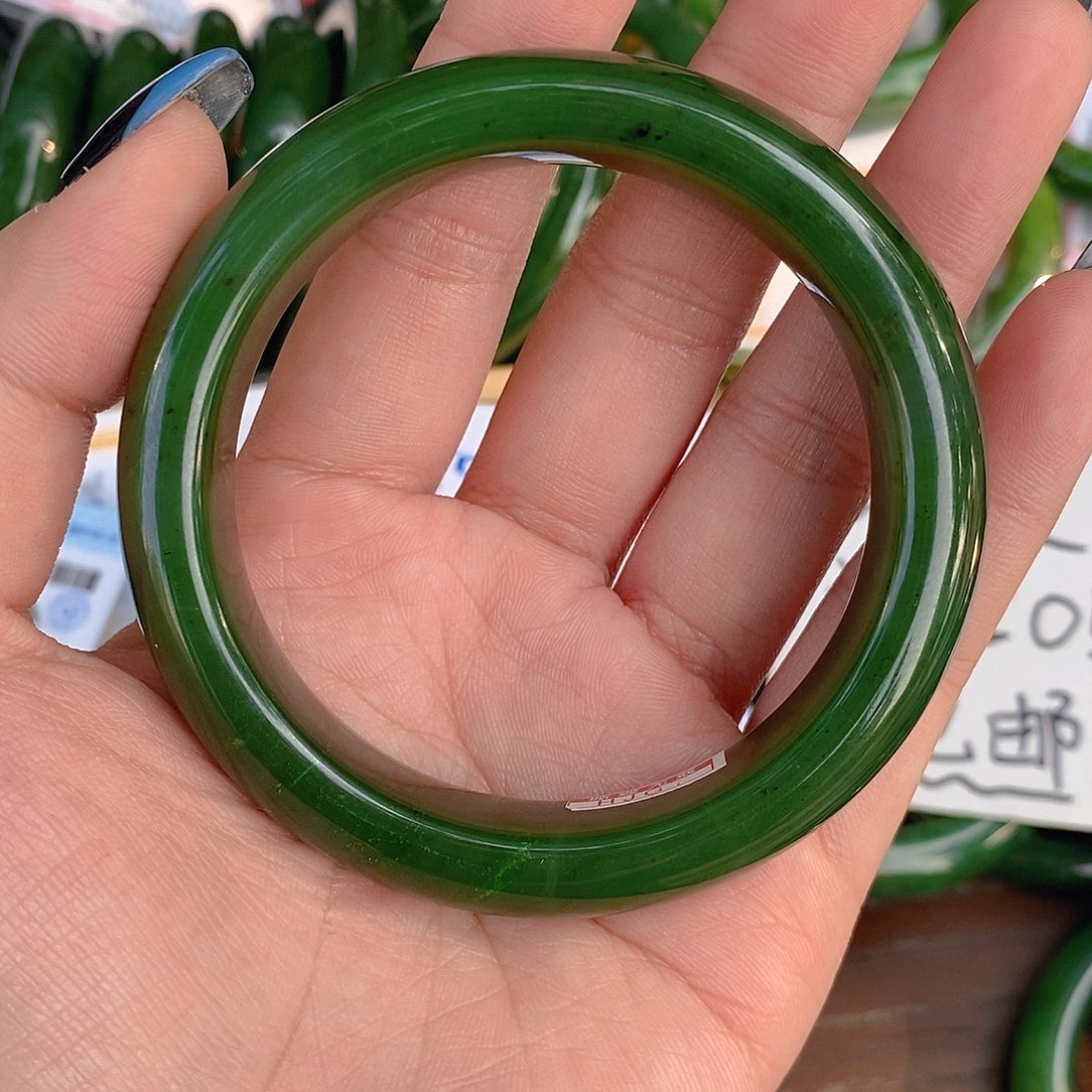 梦***和田玉（碧玉）未镶嵌手链