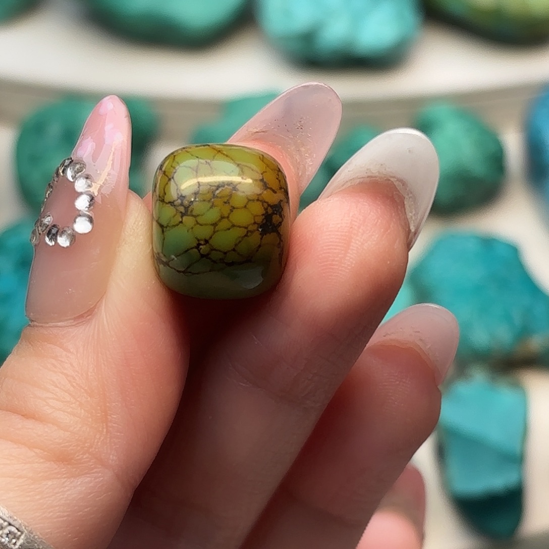 绿松石未镶嵌绿松石老型