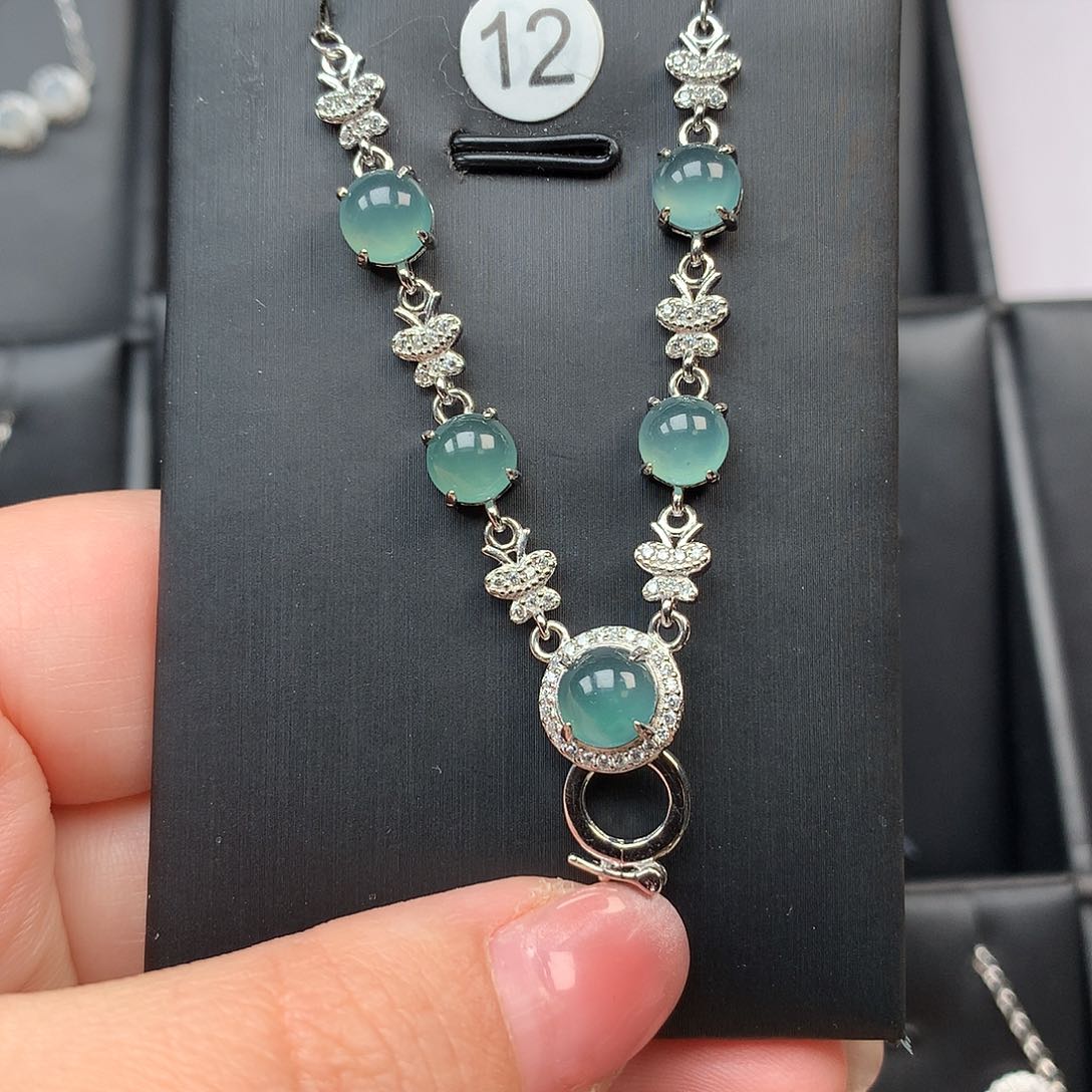 翡翠颈饰银S925镶嵌项链925