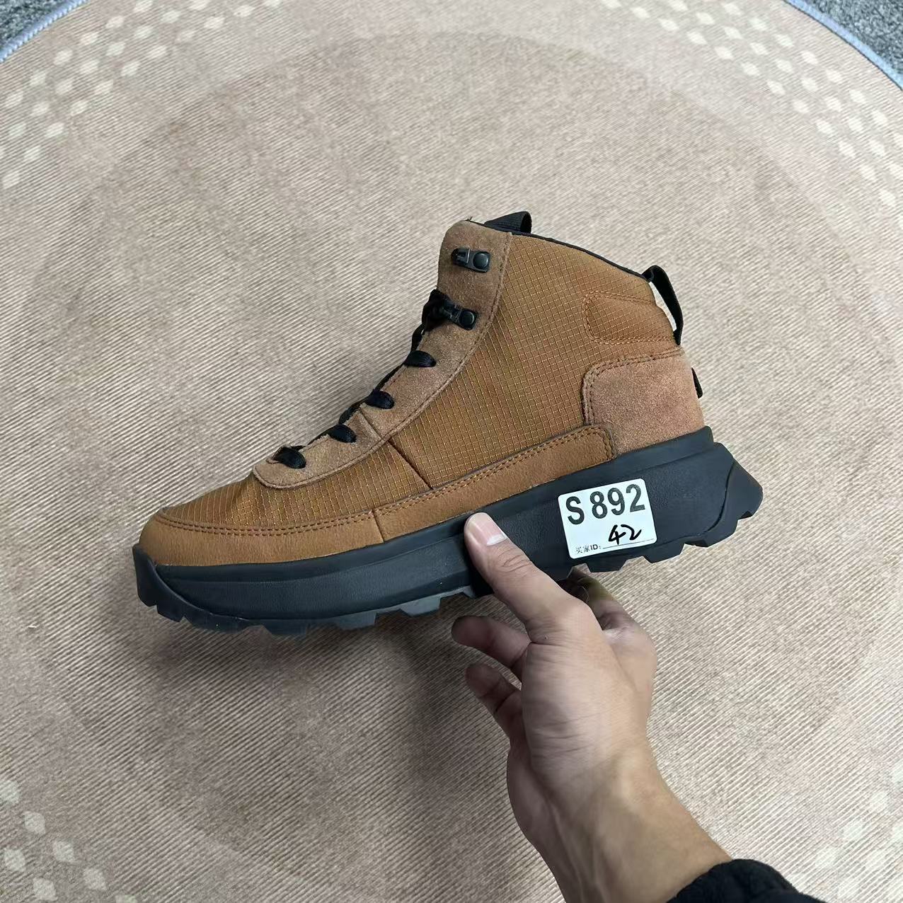 3-新款户外运动百搭休闲鞋 S892