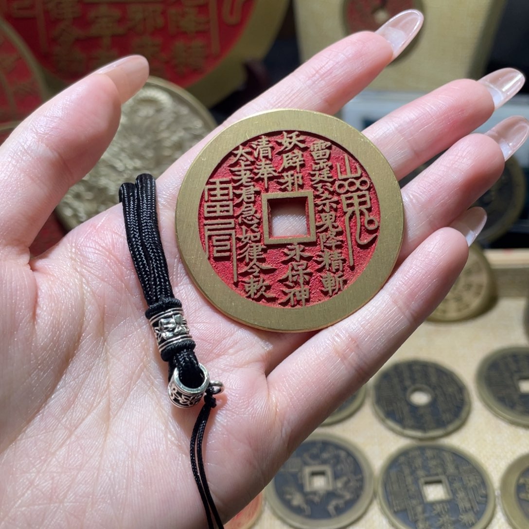 铜现代仿制工艺品 