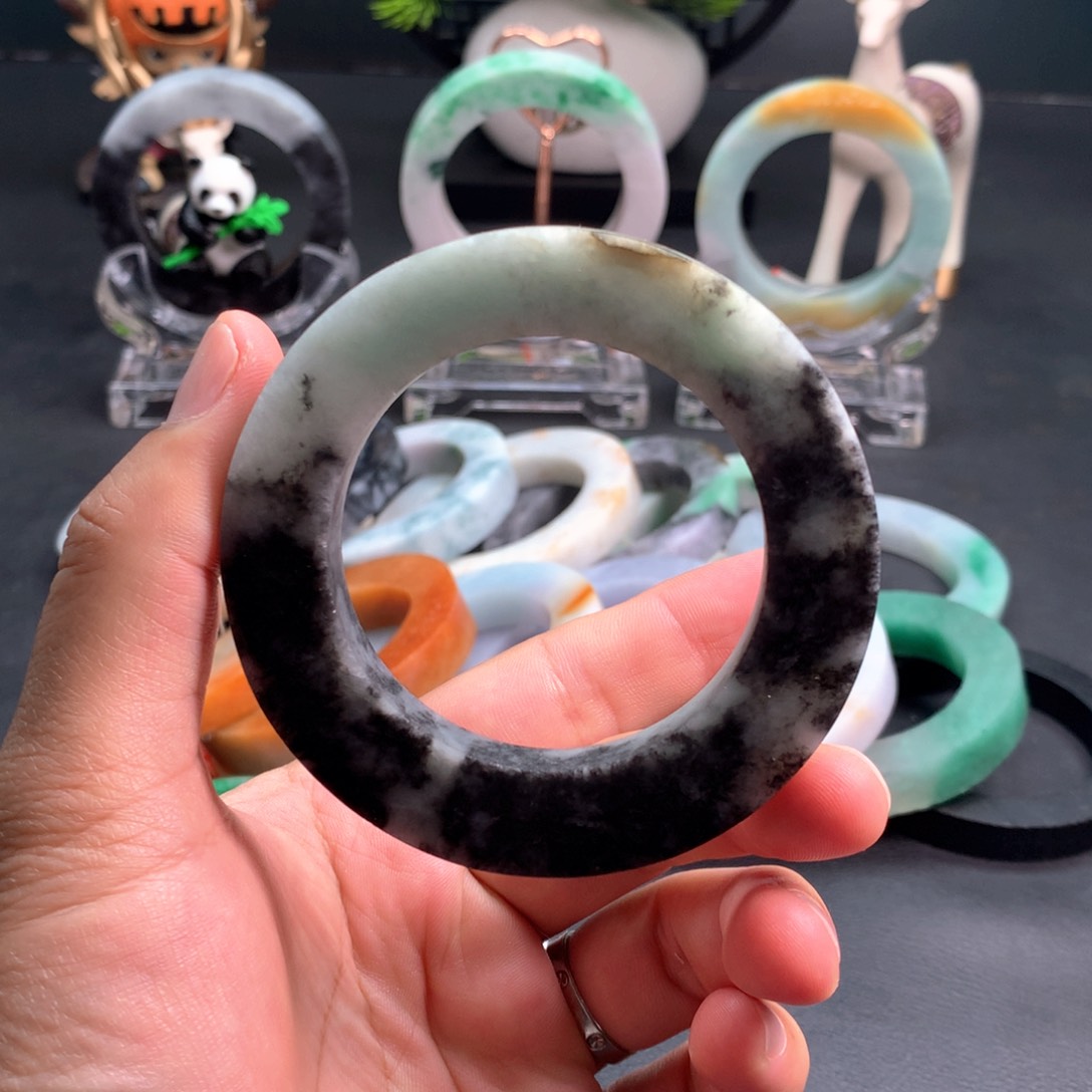定制翡翠手镯未镶嵌