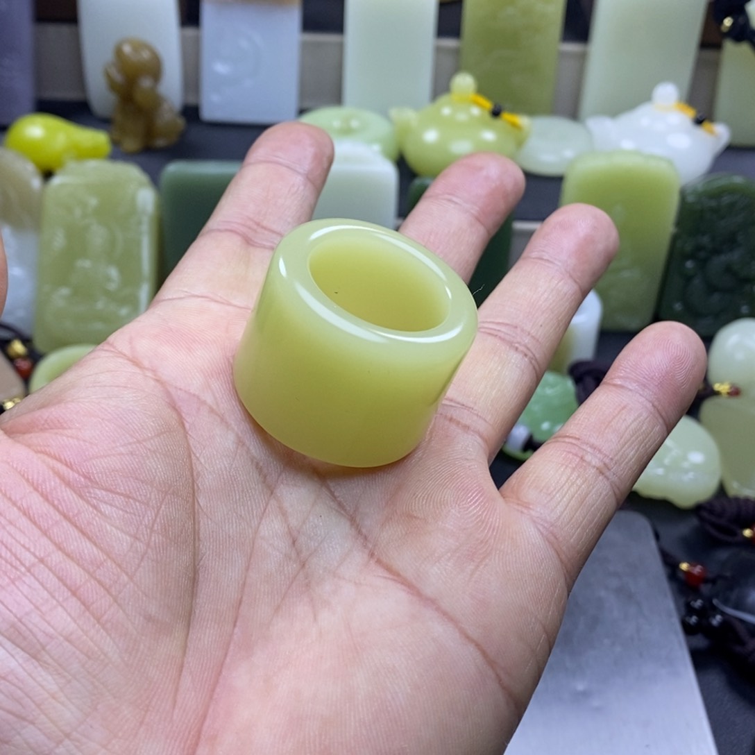 和田玉（糖玉）手链未镶嵌小*