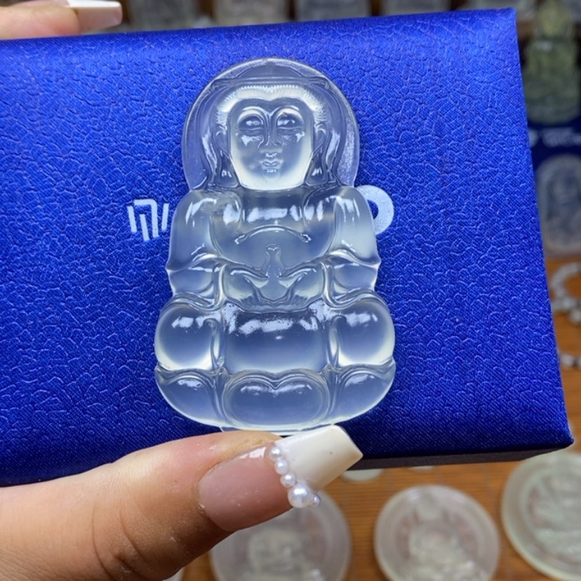 【闪购商品】蛇纹石玉颈饰未镶嵌