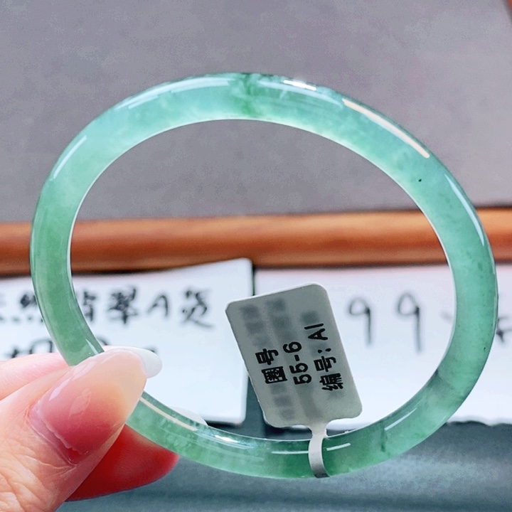 翡翠未镶嵌手镯翡翠手镯58