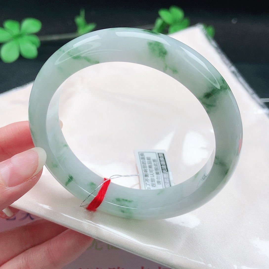 未镶嵌手镯翡翠58圈