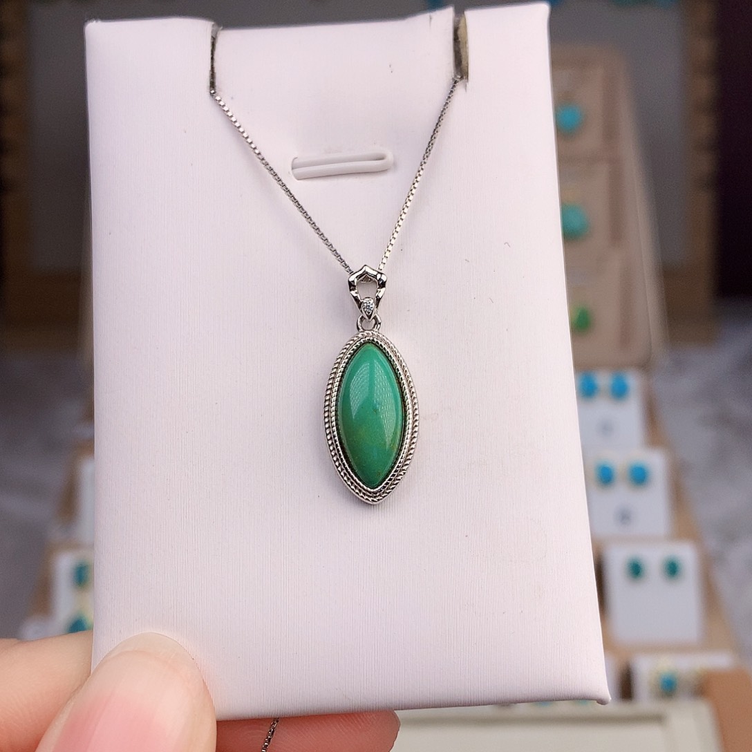 绿松石颈饰银S925镶嵌