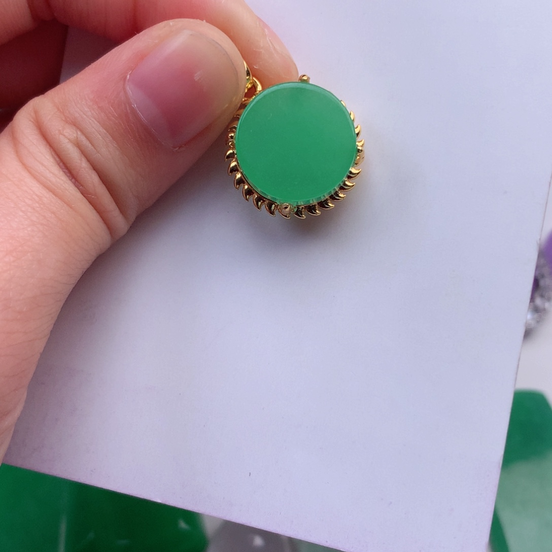 翡翠未镶嵌颈饰多样性发货其一天然a货挂件